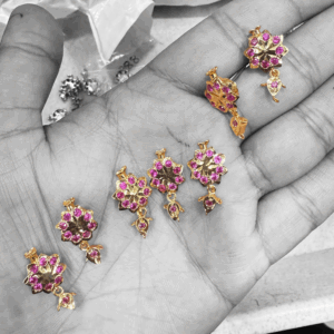 Premium Quality Flower Design Chinchpeti (Rani Color)