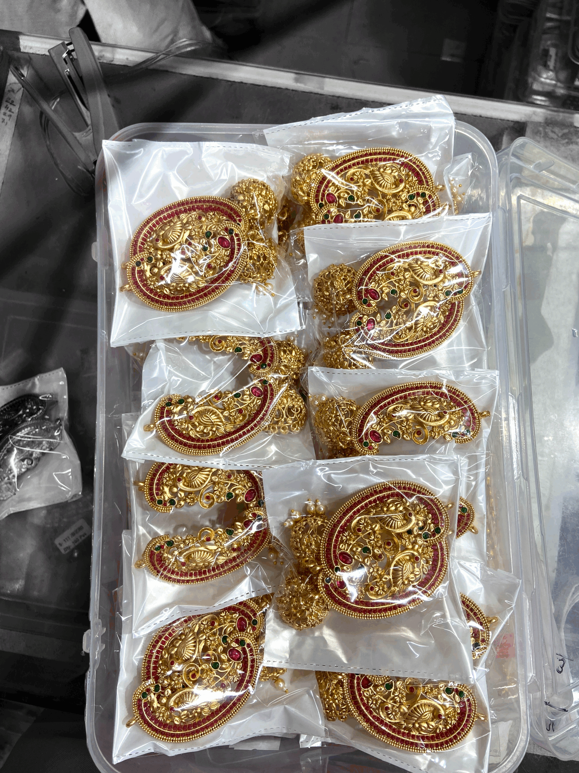 Trending Matte design Peacock earcuff - Image 2