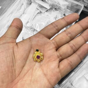 Kolhapuri Small Round Pendant