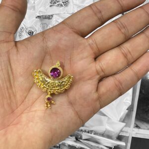 Kolhapuri Medium Chandrakor Pendant