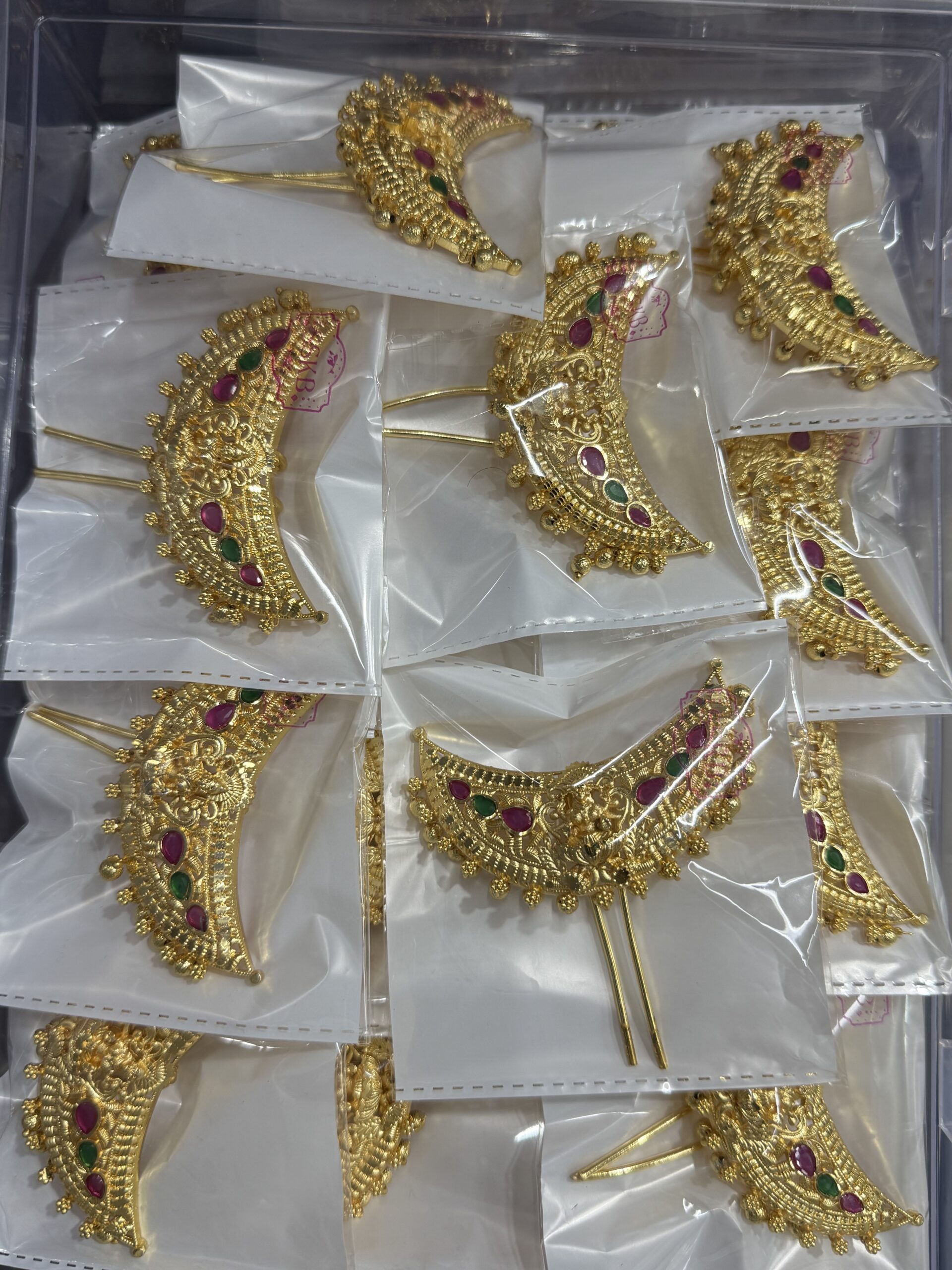Bridal Fancy Hair broach 3 stone Laxmi Khopa - Image 2