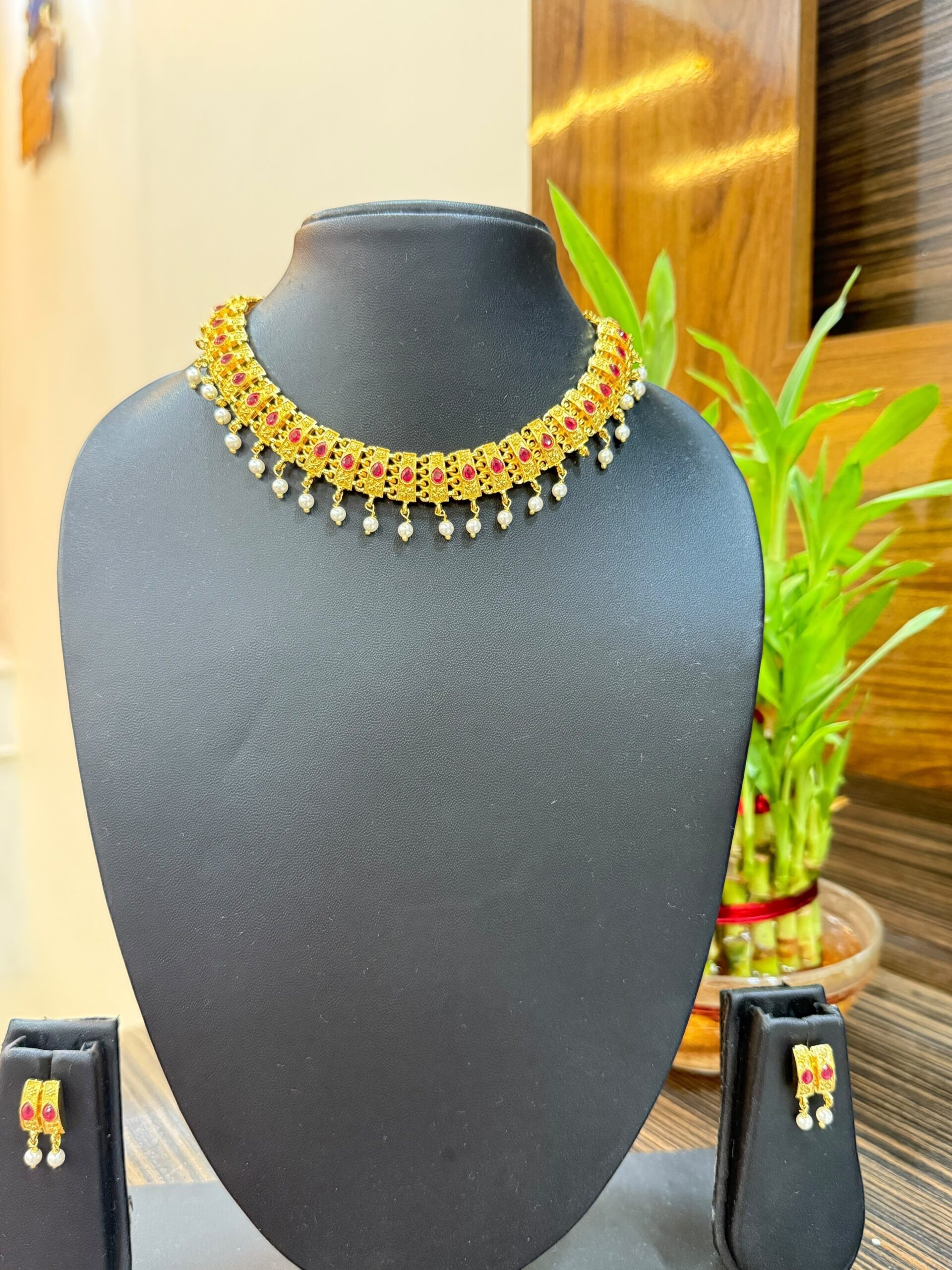 Golden Necklace Set Micro Polish (Drop Shape Design)