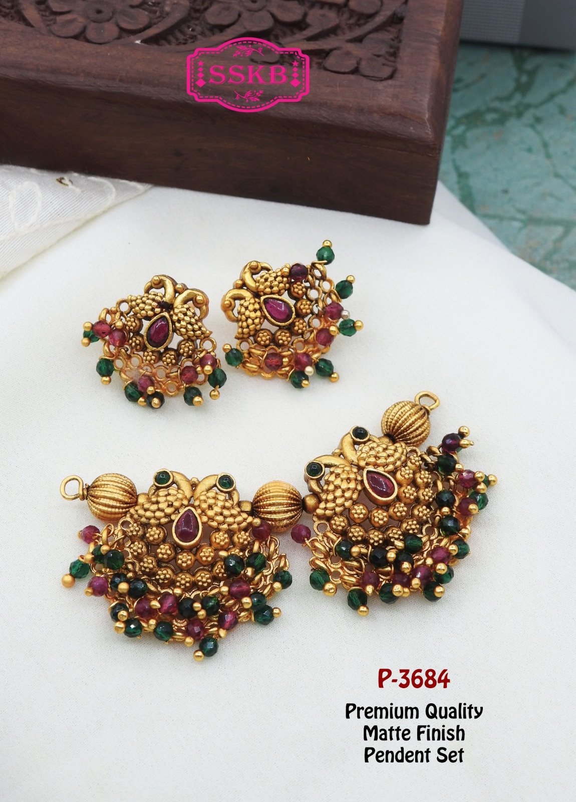 Peacock Matte Finish Pendal Set P-3684